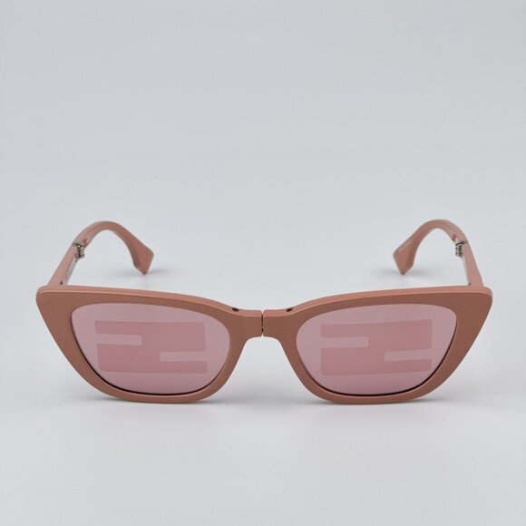 NWT Fendi Pink Cat-Eye Sunglasses - Picture 7 of 13